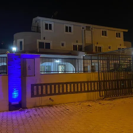 Bluehomes * Μπέλεκ