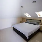 Bluehomes Lägenhet *