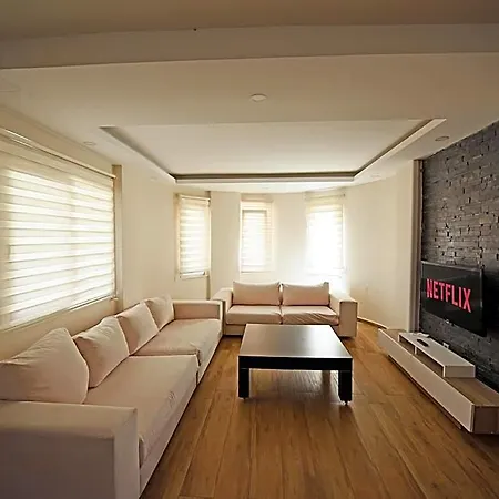 Апартаменты Bluehomes *