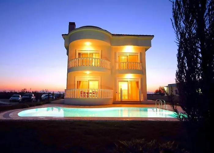 Daire Bluehomes *